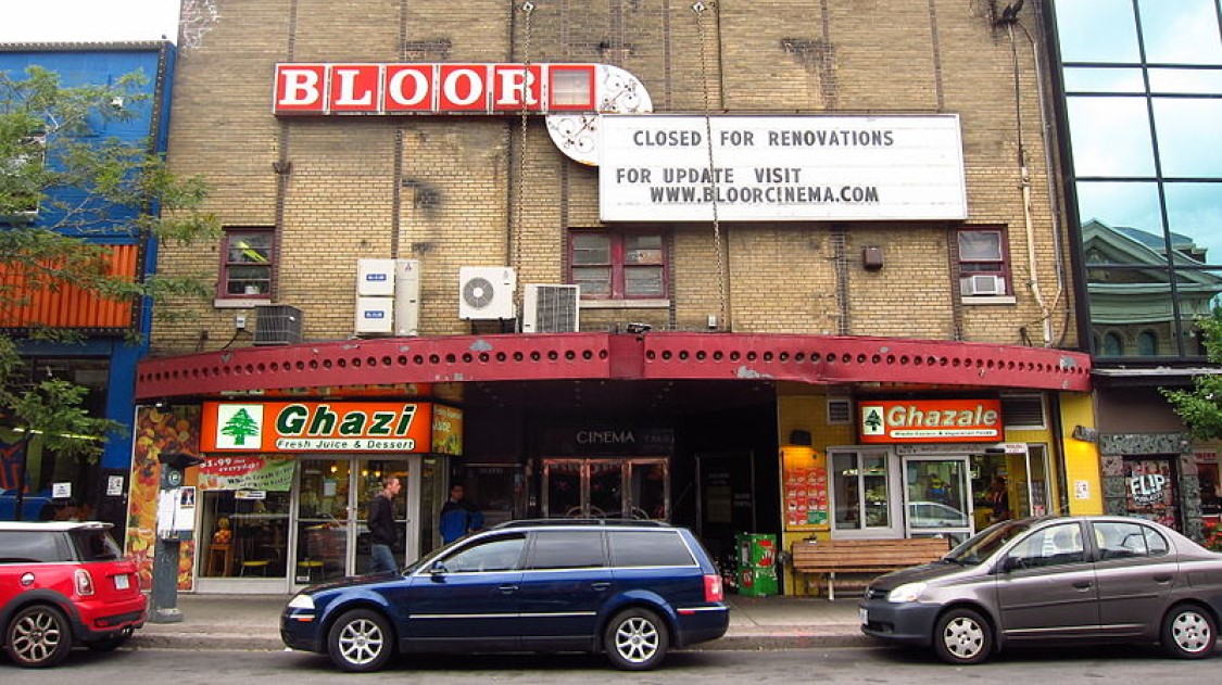 Bloor closed for renovations sign